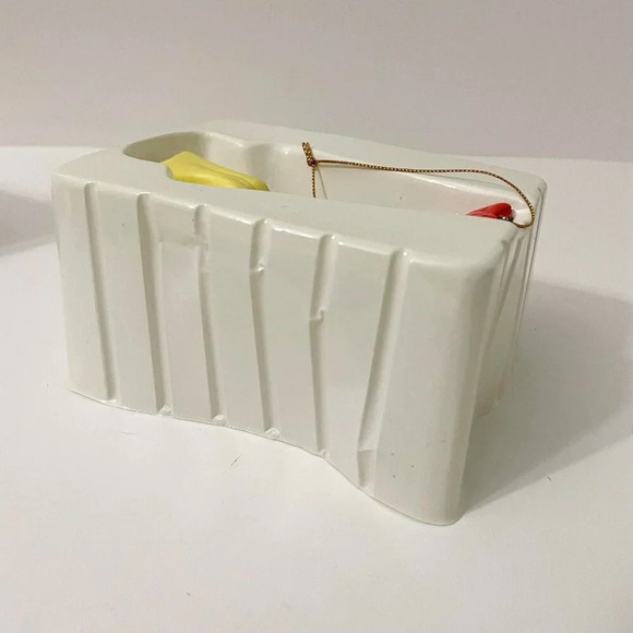 Vintage Snow White Disney Christmas Magic Collectible Ornament - Picture 10 of 16